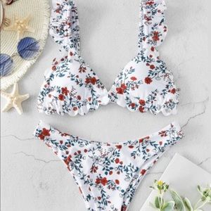 2/$40 ZAFUL M Floral Ruffle High Leg Bikini
